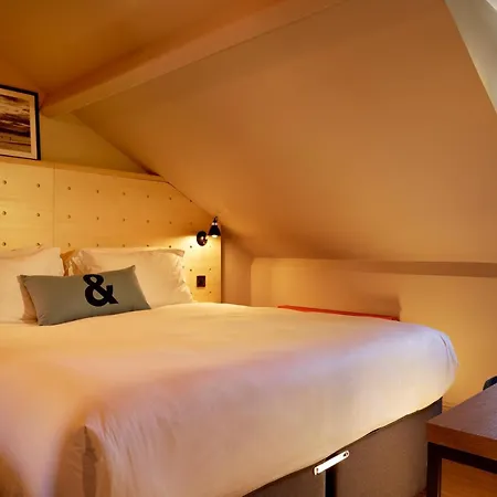 Bike & Boot - Leisure For Now Otel