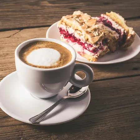 Bike & Boot - Leisure For Now Hotel