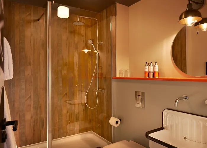 Bike & Boot - Leisure For Now Hotel